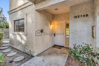 16274 Avenida Venusto in San Diego, CA - Building Photo - Building Photo