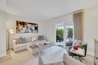 1991 NE 15th Ave in Fort Lauderdale, FL - Building Photo - Building Photo