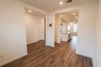 32315 Melbrooke Dr in Brookshire, TX - Building Photo - Building Photo
