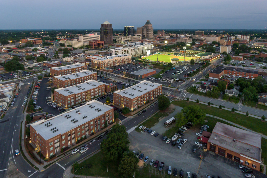 Greenway at Fisher Park in Greensboro, NC - Building Photo