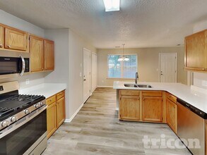 14 Waterton Way in Simpsonville, SC - Foto de edificio - Building Photo