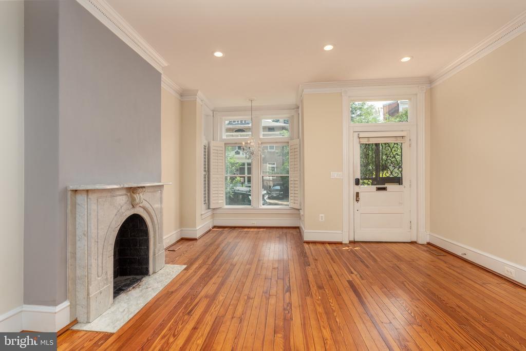 1716 22nd St NW in Washington, DC - Building Photo
