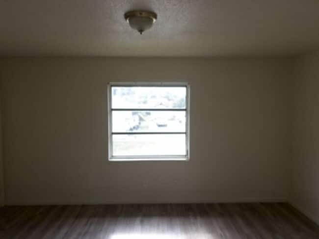 2012 W Church St in Orlando, FL - Building Photo - Building Photo
