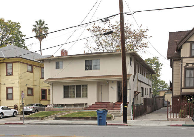 385 E San Fernando St in San Jose, CA - Building Photo - Building Photo