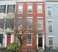 404 New Jersey Ave SE, Unit BSMT in Washington, DC - Building Photo