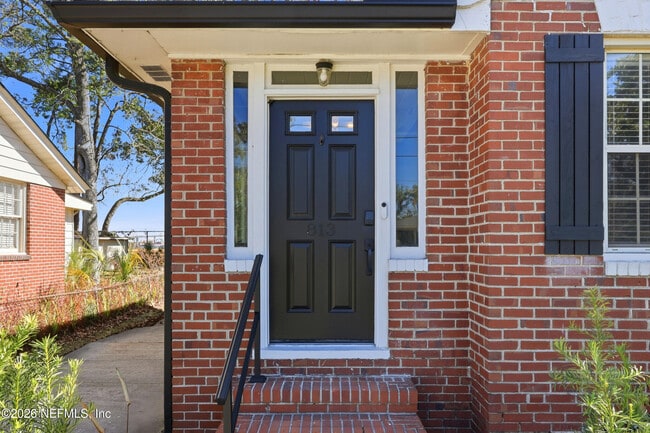 813 Old Hickory Rd in Jacksonville, FL - Building Photo - Building Photo