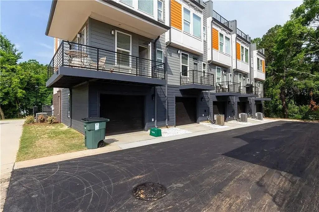 1119 Shuman View Ct in Charlotte, NC - Building Photo
