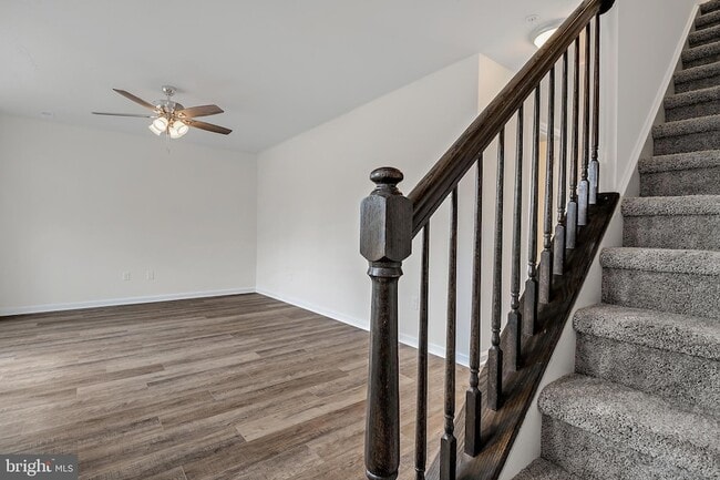 400 Valor Way in Red Lion, PA - Building Photo - Building Photo