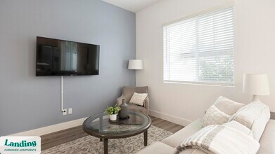 8200 W Encanto Blvd in Phoenix, AZ - Building Photo - Building Photo