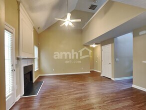 182 Bonnie Woods Dr in Greenville, SC - Building Photo - Building Photo