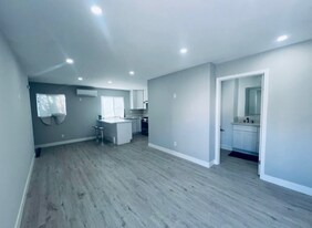 2437 Cochran Ave, Unit 2 in Los Angeles, CA - Building Photo