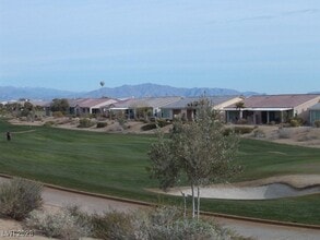 5196 Alfingo St in Las Vegas, NV - Building Photo - Building Photo