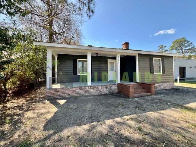 610 W Hampton Ave in Sumter, SC - Building Photo - Building Photo