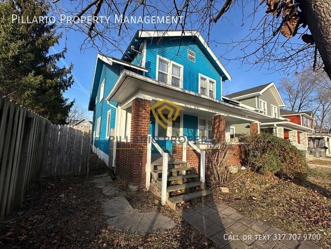 property at 28 Lasalle St