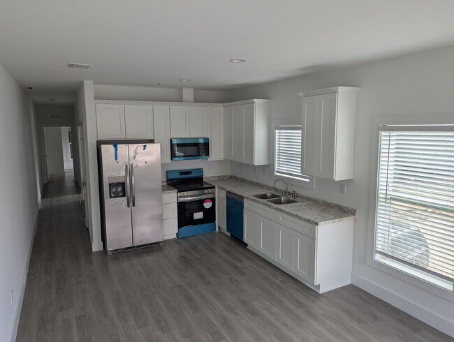 Coco Palms in Cudjoe Key, FL - Foto de edificio - Building Photo