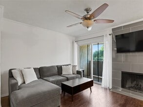 5757 Martel Ave in Dallas, TX - Building Photo - Building Photo