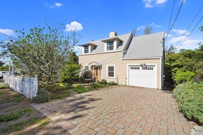 property at 7850 Crest Ave