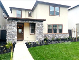 2932 Blue Teal Walk in Sacramento, CA - Building Photo