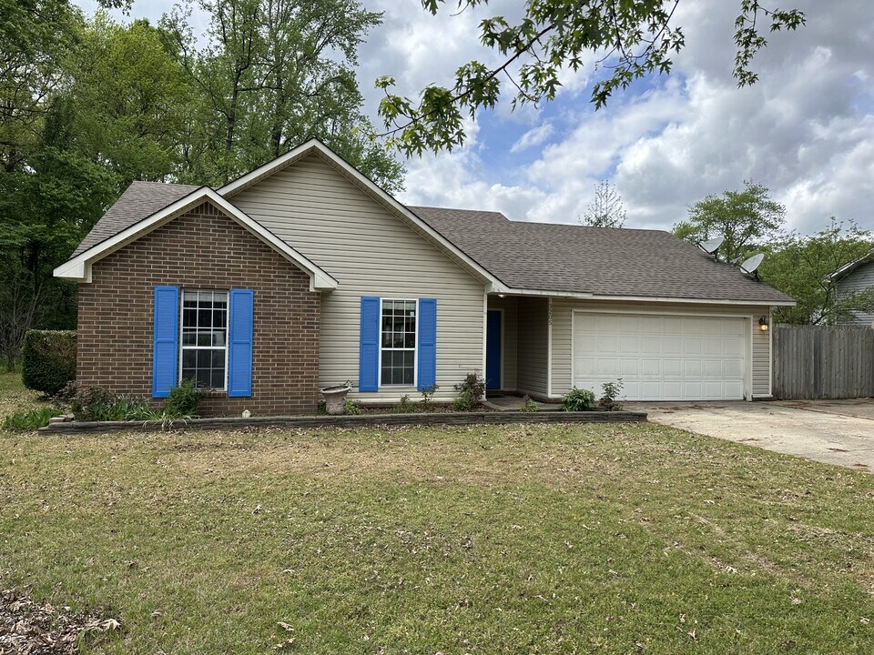 3205 Turtle Creek Rd in Jonesboro, AR - Building Photo