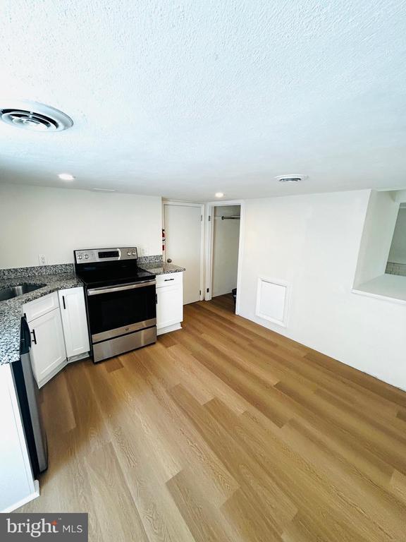 property at 734 Sunnyside Ave