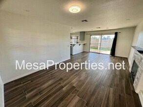 1244 Tradition Ln in Upland, CA - Building Photo - Building Photo