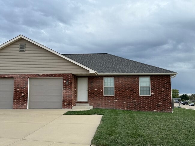 property at 734 Ward Ave