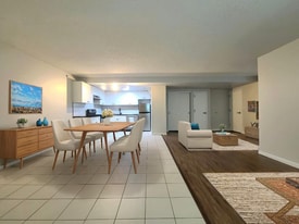 22 W 25th St, Unit 2G in Bayonne, NJ - Building Photo