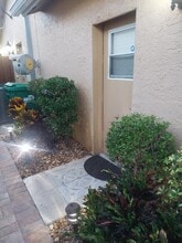 5770 NW 191st Terrace in Hialeah, FL - Building Photo - Building Photo