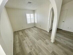 3860 E Acoma Dr in Phoenix, AZ - Building Photo - Building Photo