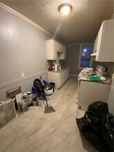 813 Dohrman St in Mckees Rocks, PA - Building Photo - Building Photo