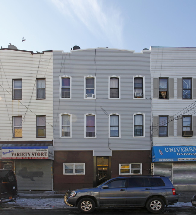 234 Wyckoff Ave in Brooklyn, NY - Building Photo - Building Photo