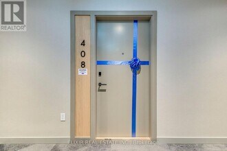 720 Whitlock Ave in Milton, ON - Building Photo - Building Photo