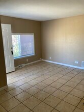 1083 Hooker St in Denver, CO - Foto de edificio - Building Photo