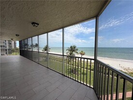 10701 Gulf Shore Dr in Naples, FL - Building Photo