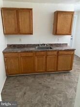 1815 Whitehall St, Unit 3 in Harrisburg, PA - Building Photo - Building Photo