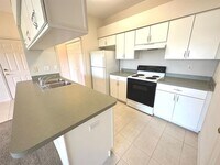 706 Eagle Pond Dr photo'