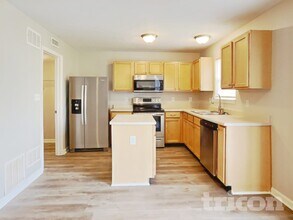 1356 Blue Ridge Ln in Brownsburg, IN - Building Photo - Building Photo