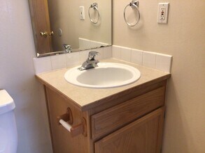 19403 Valley View Dr in Arlington, WA - Foto de edificio - Building Photo