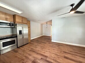 2809 Marconi St-Unit -A in Tampa, FL - Building Photo - Building Photo