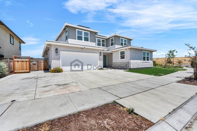 16819 Karsen Ln in Lathrop, CA - Building Photo - Building Photo