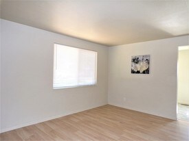 1125 Dallas St, Unit 1315 in Aurora, CO - Building Photo