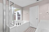 2314 Shady Pine Dr photo'
