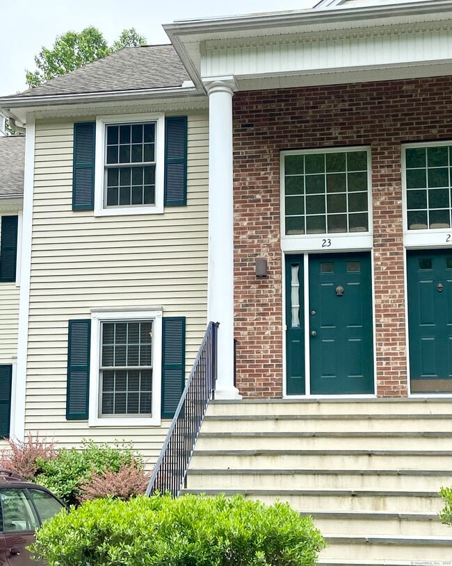 property at 570 Danbury Rd