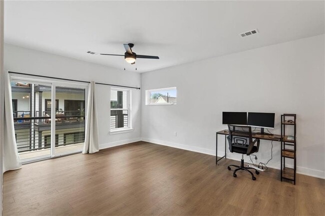 3101 Govalle Ave in Austin, TX - Building Photo - Building Photo