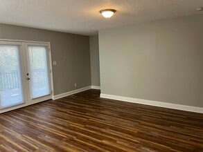 2205 Ridgecrest Dr in Knoxville, TN - Building Photo - Building Photo