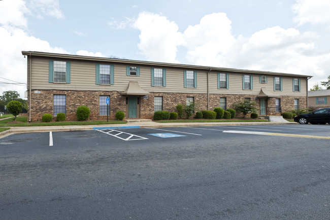 Heritage Apartments in Griffin, GA - Building Photo - Building Photo