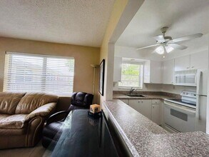 148 Andover F in West Palm Beach, FL - Building Photo - Building Photo