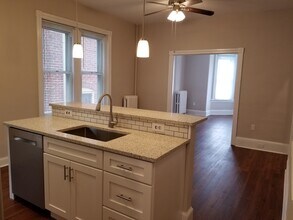 4541 Manayunk Ave, Unit B - 2nd Floor in Philadelphia, PA - Building Photo - Building Photo