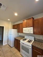 7136 Cinder Village Dr in Sparks, NV - Building Photo - Building Photo