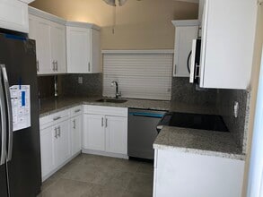 9164 SW 132nd Ln in Miami, FL - Building Photo - Building Photo